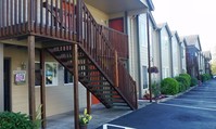 Bayview Apartments in Warrenton, OR - Building Photo - Building Photo