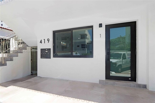 419 78th St in Miami Beach, FL - Foto de edificio - Building Photo