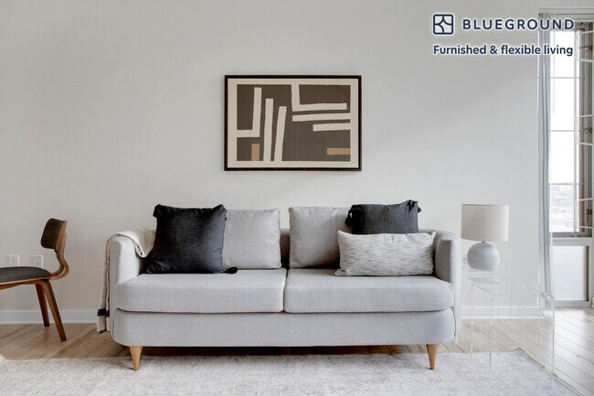 360 H St NE, Unit FL4-ID419 in Washington, DC - Building Photo - Building Photo