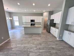 225 Majestic Sundown Ct in Brandon, FL - Building Photo - Building Photo
