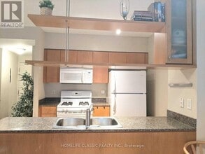 10-4010 Navy Wharf Ct in Toronto, ON - Building Photo - Building Photo