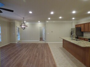 2370 Acton Park Cir in Birmingham, AL - Foto de edificio - Building Photo