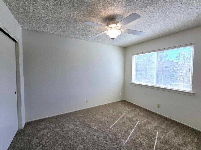 5744 Via Monte Dr in San Jose, CA - Building Photo - Building Photo