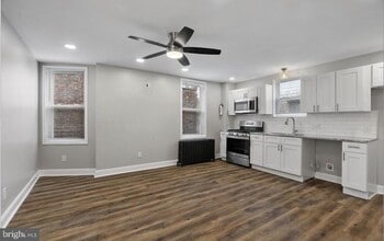 22 N Front St in Darby, PA - Building Photo - Building Photo