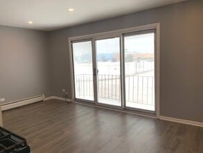 7300 S 78th Ave in Bridgeview, IL - Building Photo - Building Photo