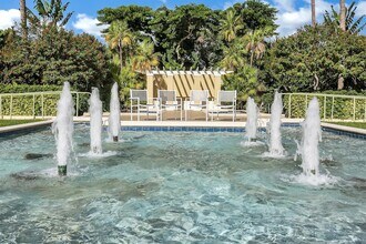 610 Clematis St, Unit 736 in West Palm Beach, FL - Building Photo - Building Photo