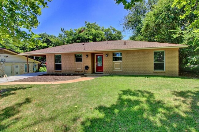 6709 Columbia Dr in Austin, TX - Building Photo - Building Photo