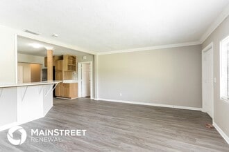 911 Orangeview Dr in Largo, FL - Building Photo - Building Photo