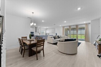 4853 Cragmere Lp in Clermont, FL - Building Photo - Building Photo