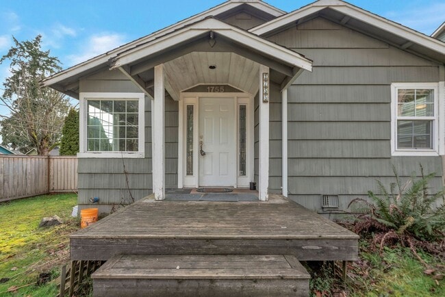 property at 1755 NE 89th St