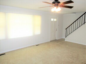 4213 Maylock Ln in Fairfax, VA - Building Photo - Building Photo