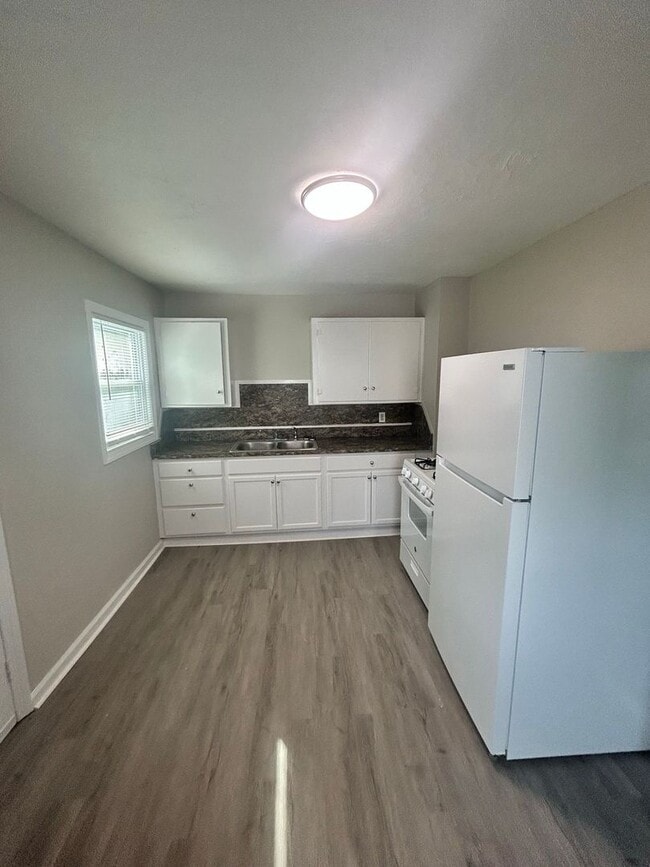 364 Baker St