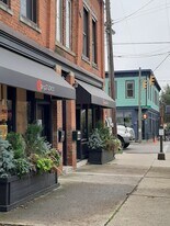 431 W 3rd Ave, Unit A in Columbus, OH - Building Photo