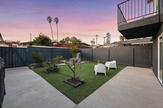 1370 Nashville St, Unit Room B in San Diego, CA - Building Photo - Building Photo