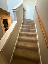 702 Claremont Pky, Unit B in Marble Falls, TX - Foto de edificio - Building Photo