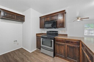 604 S Maxey St in Sherman, TX - Building Photo - Building Photo