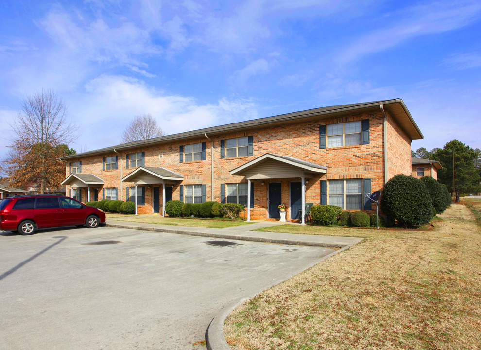 Arlington Park in Madison, AL - Building Photo