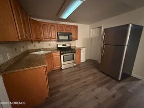 210-212 W Morgan Ave in Deal, NJ - Building Photo - Building Photo