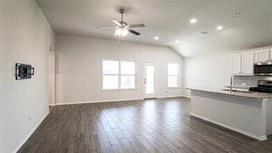 3952 Bison Ln in Crandall, TX - Building Photo - Building Photo