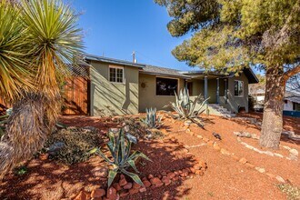 111 Sunset Blvd in Clarkdale, AZ - Building Photo - Building Photo