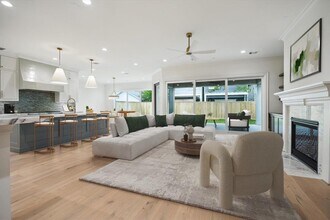 1016 Alexander St in Houston, TX - Building Photo - Building Photo