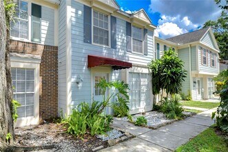 13937 Fletchers Mill Dr in Tampa, FL - Building Photo - Building Photo