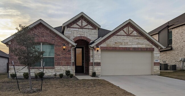 2705 Dancing Flame Dr