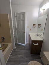 1214-1214 Transylvania Ave in Chesapeake, VA - Foto de edificio - Building Photo