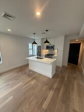 630 Saratoga St, Unit #3 in Boston, MA - Building Photo - Building Photo
