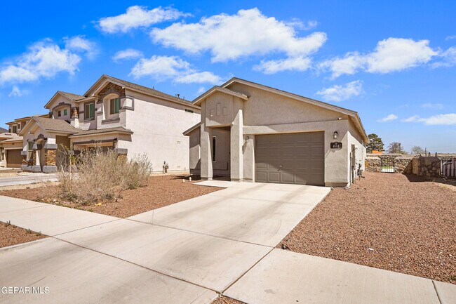 4868 Marisabel Azcarate St in El Paso, TX - Building Photo - Building Photo