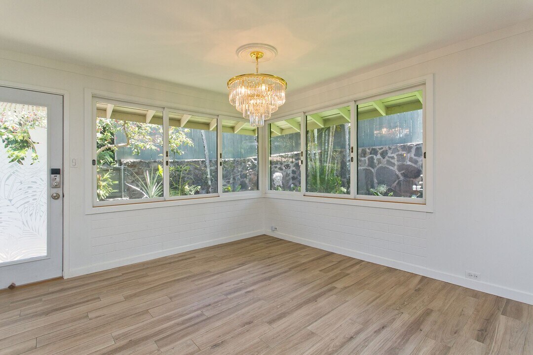 44-12 Kaimalu Pl-Unit -1 in Kaneohe, HI - Building Photo