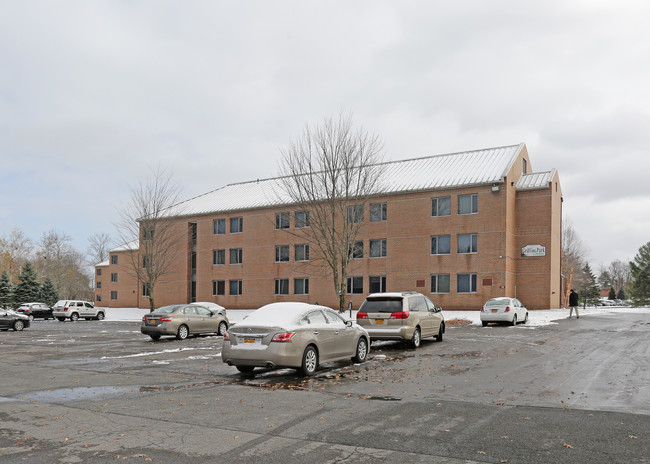 Griffiss Park Suites in Rome, NY - Building Photo - Building Photo