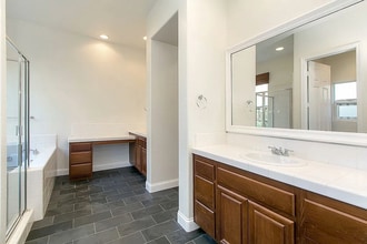 27067 Sunningdale Way in Valley Center, CA - Building Photo - Building Photo