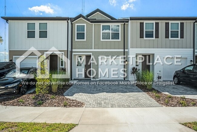 property at 7678 Deer Vly Cir