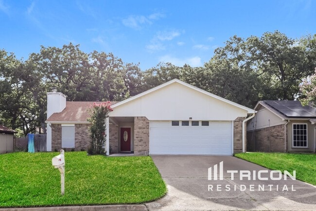 5705 Teal Ridge Dr