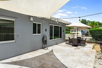 1812 NE 15th Ave in Fort Lauderdale, FL - Building Photo - Building Photo
