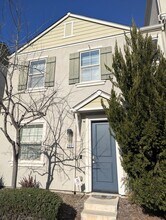 2661 Cleat Ln in Sacramento, CA - Building Photo - Building Photo