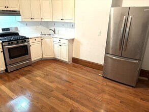 263 W 2nd St in Boston, MA - Building Photo - Building Photo