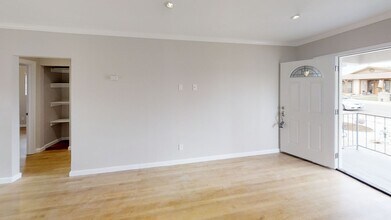 4759 Choctaw Dr in San Diego, CA - Building Photo - Building Photo