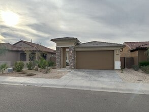 5920 N 90th Dr in Glendale, AZ - Building Photo - Building Photo