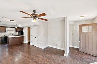 1758 Spring Water in Clarksville, TN - Building Photo - Building Photo