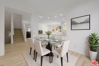 668 Palisades Dr in Los Angeles, CA - Building Photo - Building Photo