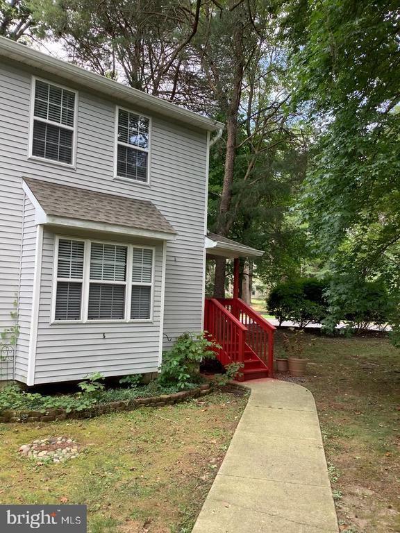 property at 235 Balin Ct