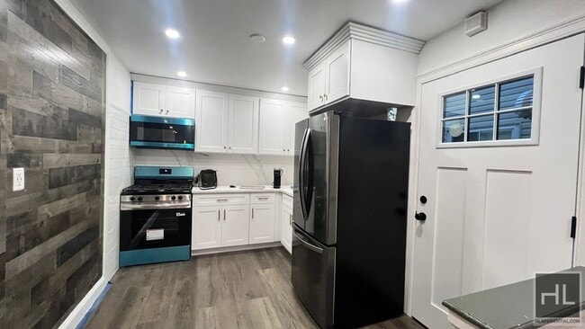 149-63-149256 256th St