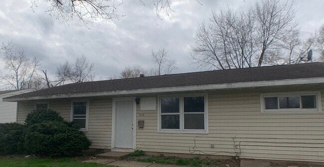 property at 1112 Glenwood Dr