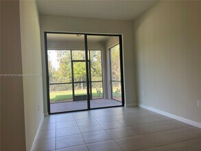 4800 Crested Eagle Ln in Ft. Myers, FL - Building Photo - Building Photo