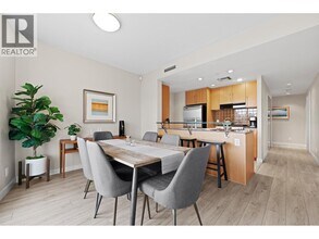 633 Kinghorne Mews in Vancouver, BC - Building Photo - Building Photo