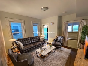 25 Marney St, Unit 3 in Cambridge, MA - Building Photo - Building Photo