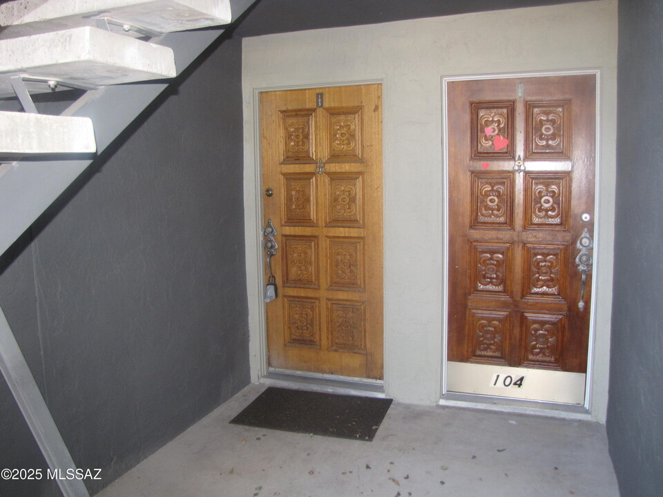 816 S Langley Ave in Tucson, AZ - Building Photo