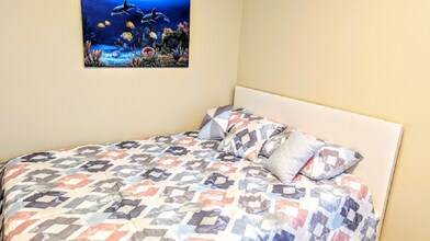 2350 1st Ave N, Unit cottage/apartment in St. Petersburg, FL - Building Photo - Building Photo